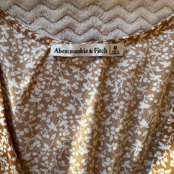 Abercrombie & Fitch Brown Floral Pattern V-Neck Long Sleeve Blouse - Size Medium - Picture 8 of 8